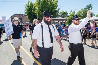 Marcus Larson/News-Register##
Ryan Ballard and Casey Ranger of Encore Home Furnishing portray the Blues Brothers in the Fun Days parade;. The festival s theme was Carlton Gets the Blues. Marcus Larson/News-Register##
Ryan Ballard and Casey Ranger of Encore Home Furnishing portray the Blues Brothers in the Fun Days parade;. The festival s theme was Carlton Gets the Blues.