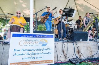 Marcus Larson/News-Register##
The band Carlton Blues performs at the Carlton Music for Hope event, which raised money to help cancer patients. The Saturday festival raised awareness, as well more than $1,800. Marcus Larson/News-Register##
The band Carlton Blues performs at the Carlton Music for Hope event, which raised money to help cancer patients. The Saturday festival raised awareness, as well more than $1,800.