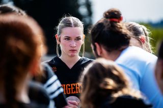 Emma Rodriguez stares intently at her coach and father, Mark Rodriguez, during a timeout in the Tigers’ only home series of games during the 2024 spring season. Emma and Mark share a strong bond over football and Emma thanked him for ability to play at the college level.
Rachel Thompson/News-Register file photo Emma Rodriguez stares intently at her coach and father, Mark Rodriguez, during a timeout in the Tigers’ only home series of games during the 2024 spring season. Emma and Mark share a strong bond over football and Emma thanked him for ability to play at the college level.
Rachel Thompson/News-Register file photo