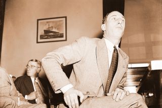 Image: Library of Congress##Harry Bridges testifies before Congress in 1939.