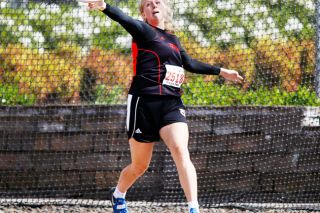 Rockne Roll/News-Register file photo##
Sadie Horne of Yamhill-Carlton releases an attempt in the Class 4A Girls Discus at last year’s 2018 OSAA Track and Field State Championships. Horne headlines a talented group of Yamhill County girls’ throwers. Rockne Roll/News-Register file photo##
Sadie Horne of Yamhill-Carlton releases an attempt in the Class 4A Girls Discus at last year’s 2018 OSAA Track and Field State Championships. Horne headlines a talented group of Yamhill County girls’ throwers.