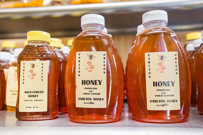 Marcus Larson / News-Register##Carlton Valley Honey.