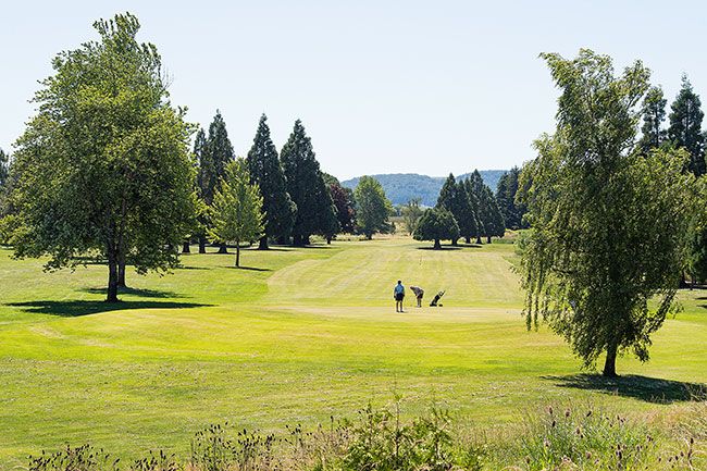 Marcus Larson/News-Register##The 
Bayou Golf Course south of McMinnville on 99W.
