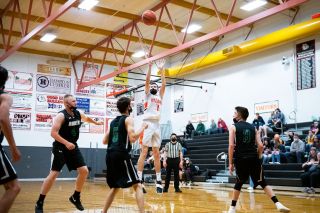 Rusty Rae/News-Register file photo##
Willamina forward
Kaleb Floyd launches a
jumper during a league game
against Rainier. Floyd was
recently named the Coastal
Range League Player of the
Year for leading the Bulldogs
to the 2021 league title. He
paced the team in scoring
and rebounding for the
second straight season. Rusty Rae/News-Register file photo##
Willamina forward
Kaleb Floyd launches a
jumper during a league game
against Rainier. Floyd was
recently named the Coastal
Range League Player of the
Year for leading the Bulldogs
to the 2021 league title. He
paced the team in scoring
and rebounding for the
second straight season.