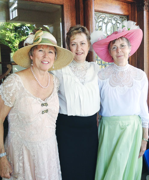 Submitted photo ##
Patti Webb and her sisters Christy and Janice in vintage costumes at their parents’ home just north of downtown. They enjoyed dressing up and volunteering together during a 2012 tour benefiting the Yamhill Enrichment Society.