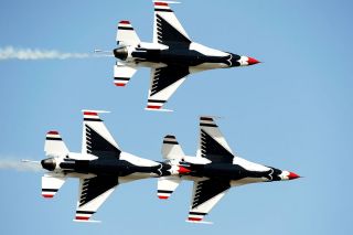 Photo: U.S. Air Force (af.mil) ##
The U.S. Air Force Thunderbirds will perform this weekend in McMinnville. Photo: U.S. Air Force (af.mil) ##
The U.S. Air Force Thunderbirds will perform this weekend in McMinnville.