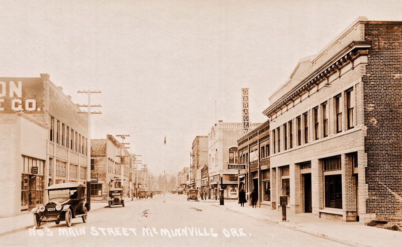 A picture of Third Street in McMinnville around 1919 from the collection of Michael Hafner. ##