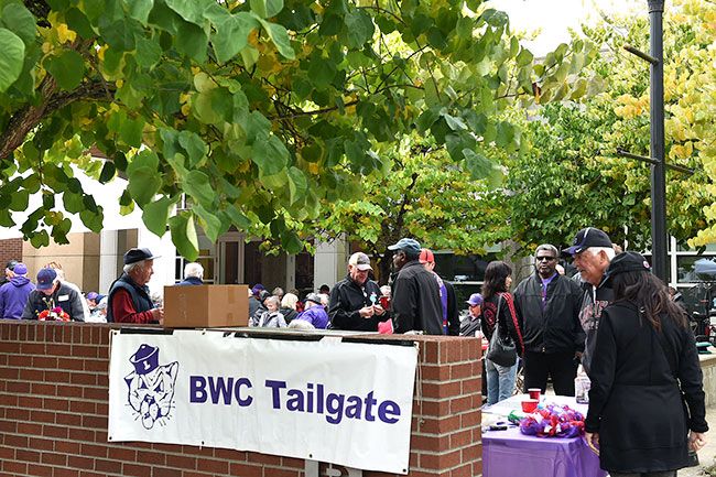 Rusty Rae/News-Register##Friends gather at the Bar West Classic, an annual culinary event bringing together Linfield alumni and supporters, at Ford Hall plaza.