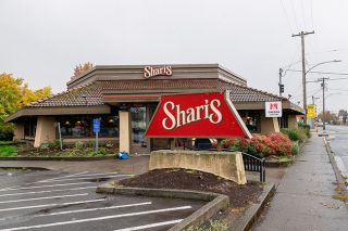 Rusty Rae/News-Register##Lights on, parking lot empty on Monday morning, Shari’s McMinnville restaurant on Northeast Baker Street abruptly closed Sunday night after 43 years.