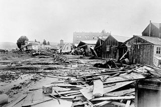 Image: Oregon Historical Society##Downtown Heppner in the wake of the devastating 1903 flood. In the distance is the Palace Hotel, in which 200 townspeople took refuge.