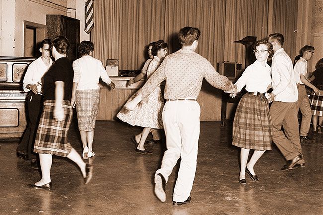 ##(Oct. 29, 1960) Members of the Clover Leaves Club of McMinnville participate in a square dance during one of the club’s social events. ##(Oct. 29, 1960) Members of the Clover Leaves Club of McMinnville participate in a square dance during one of the club’s social events.