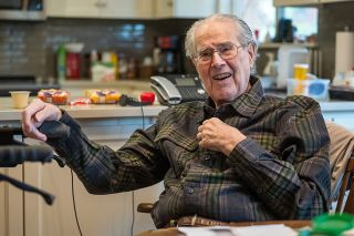 Rusty Rae/News-Register##
Stanton Towner, who taught social psychology at Linfield University for 31 years, describes his early years and his life after retirement in 1988. In addition to following the Wildcats, he had been interested in birding and golf, scoring at least one hole-in-one at Michelbook.