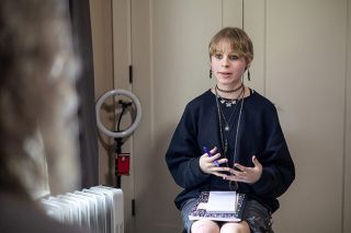 Rachel Thompson/News-Register##Jennifer Samp, a Yamhill Carlton High School student working on her senior project, interviews author CB Mason for an article in today&rsquo;s News-Register.