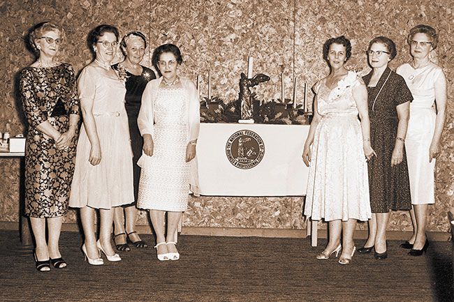 ## (May 5, 19616) New officers of the McMinnville Soroptimist club were installed Tuesday night. Lucille Norton, incoming state president, acted as installing officer for Mildred Wright, president; Joyce Willis, first vice president; Elizabeth Ownbey, second vice president; Goldie Bertleson, recording secretary; Rose Randolph, corresponding secretary and Lauretta Wheeler, treasurer. Present for the meeting was Elizabeth Smith, a charter member of the chapter which was established in 1927.