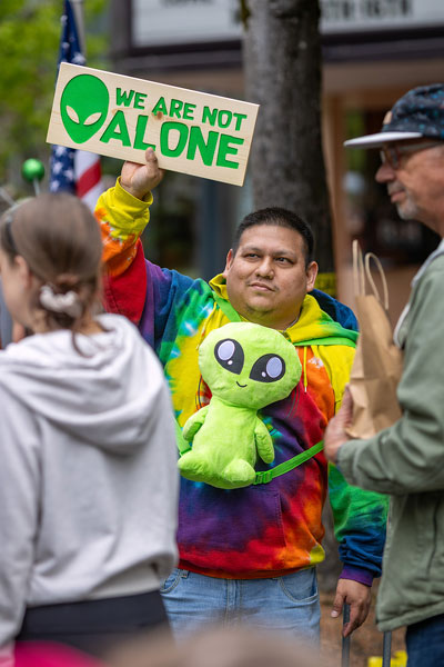 Rachel Thompson/News-Register##Max Chavez of Keizer lets his beliefs be known.
