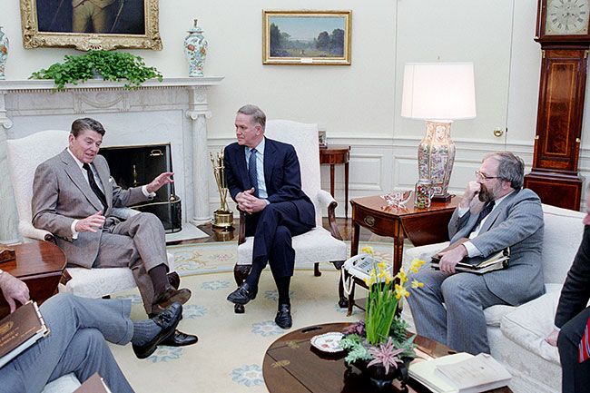 Wikimedia Commons##U.S. Sen. Bob Packwood, center, in the Oval Office with President Reagan in 1986 when he was at the height of his influence as chairman of the Senate Finance Committee.