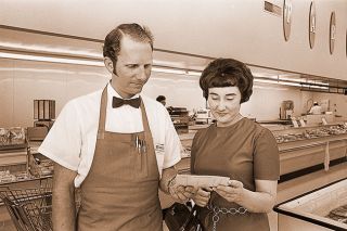 ##(July 31, 1971) Juanita Lyon of Rt. 2, Box 159, Dayton, won $100 in a Royal Crown Cola contest. She is receiving her check this week from Darrell Rybloom, manager of Roth&rsquo;s IGA store. Mrs. Lyon&rsquo;s husband threw away the bottle cap with the winning number on it, but she found it later. &ldquo;I&rsquo;m going to take a little vacation with the money,&rdquo; she commented.