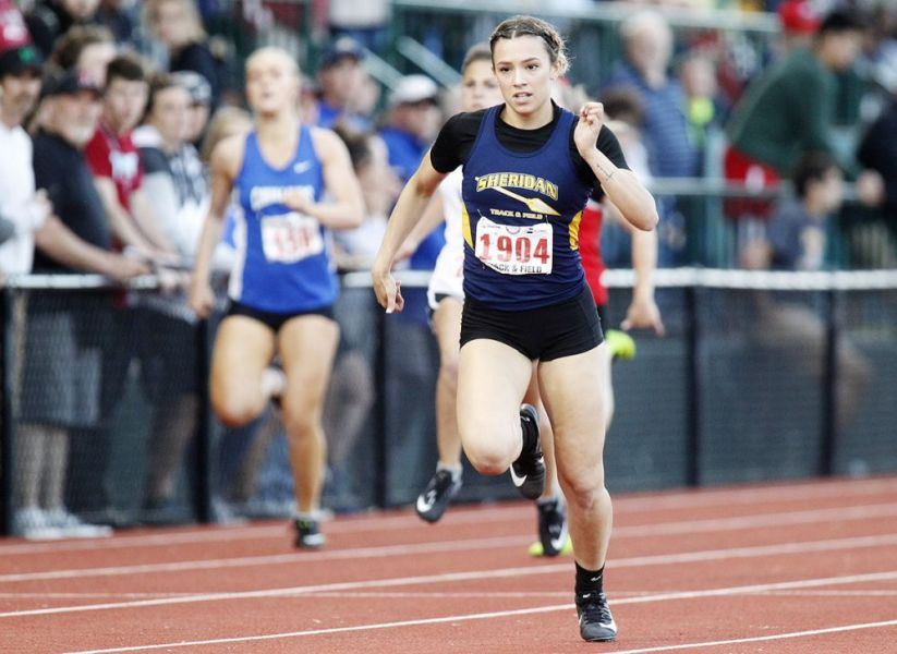 Rockne Roll/News-Register##
Ronni VanZant claims the 200m title.